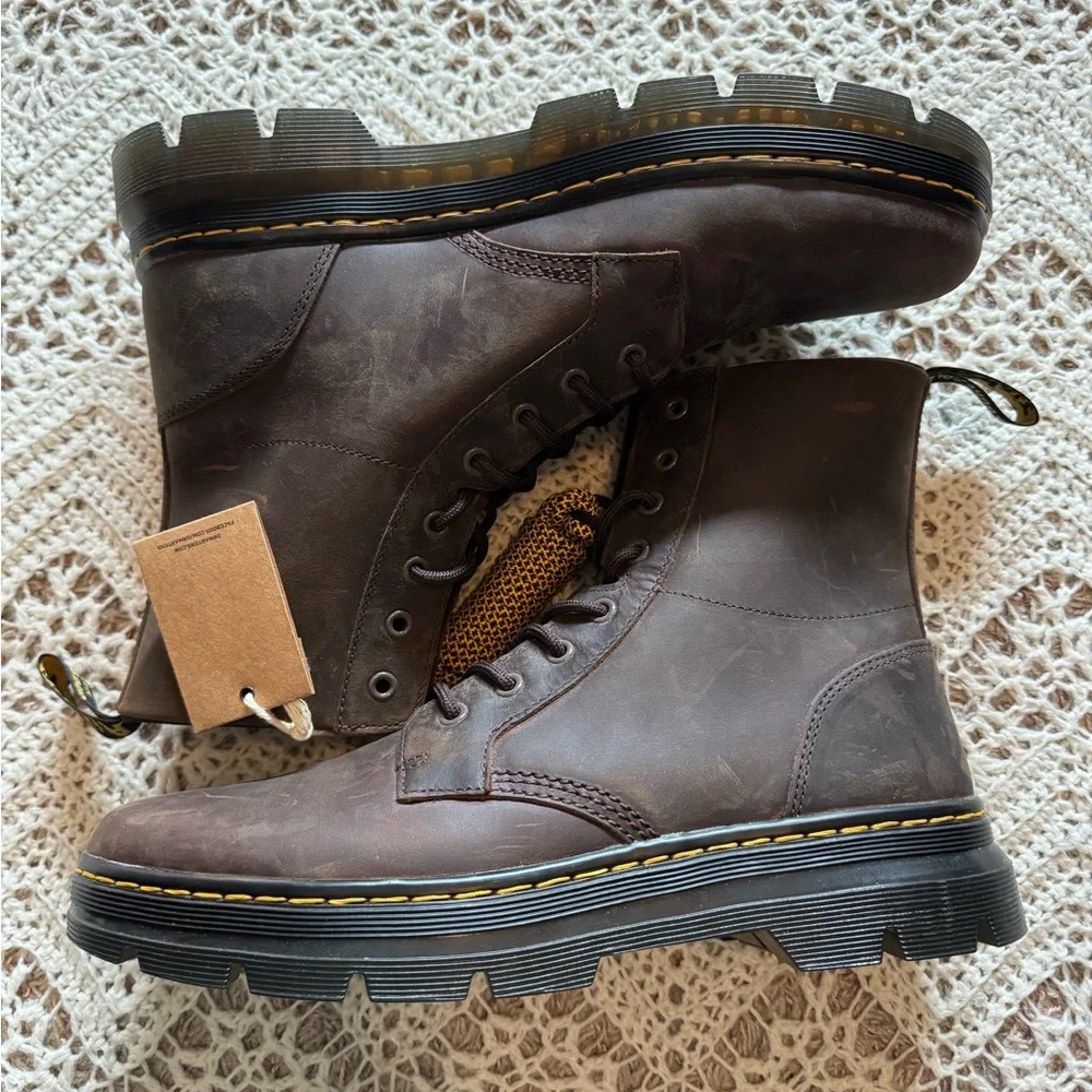NWT Dr. Martens Combs Leather Gauche Crazy Horse Combat Boots Work Boots Men 12